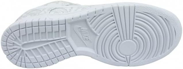 Nike Women's Dunk Low Sneaker