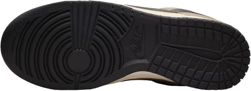 Nike Women's Dunk Low Sneaker