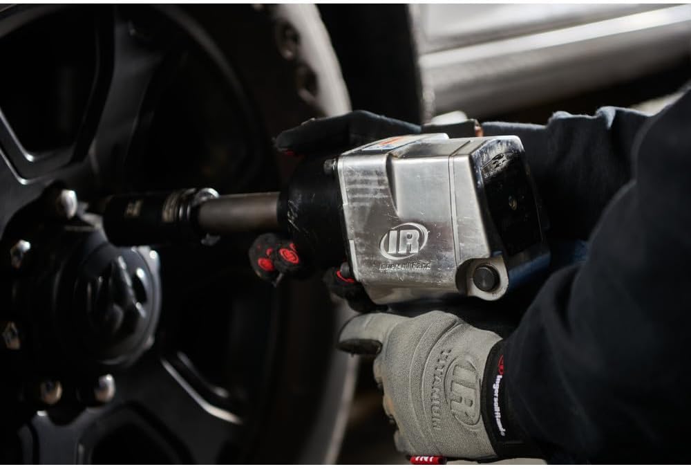 Ingersoll Rand 261 3/4' Air Impact Wrench, 1,100 ft-lbs Max Torque, Super Duty, Pistol Grip