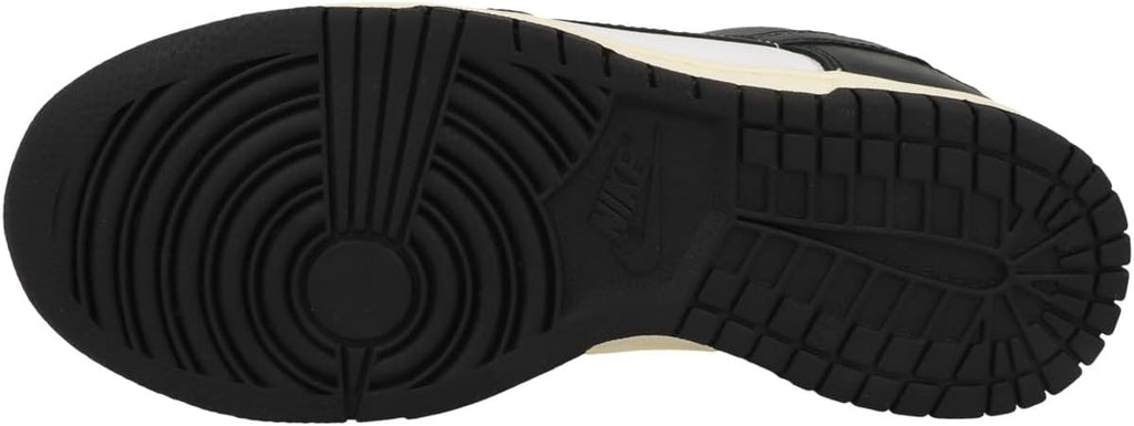 Nike Men's Dunk Low Sneakers