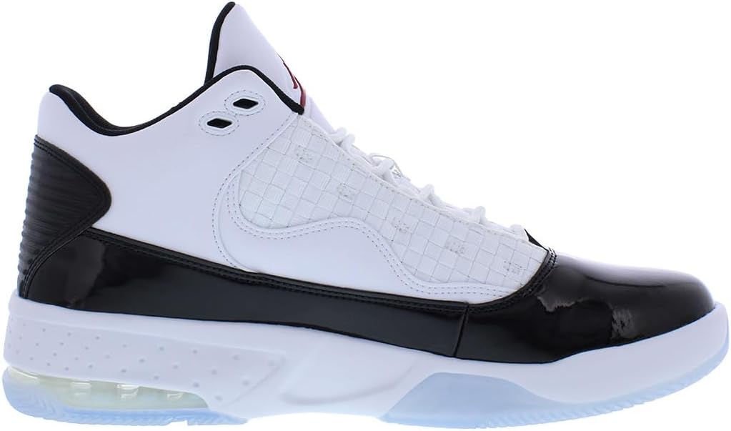 Nike Men's Jordan Max Aura 2 Basketball Shoe