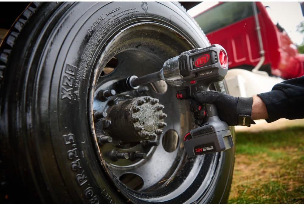 Ingersoll Rand W8571-K2 3/4' 20V Cordless Impact Wrench 2 Battery Kit, 2000 ft-lb Torque, 6' Extended Anvil, Friction Ring Thru-hole, Pistol