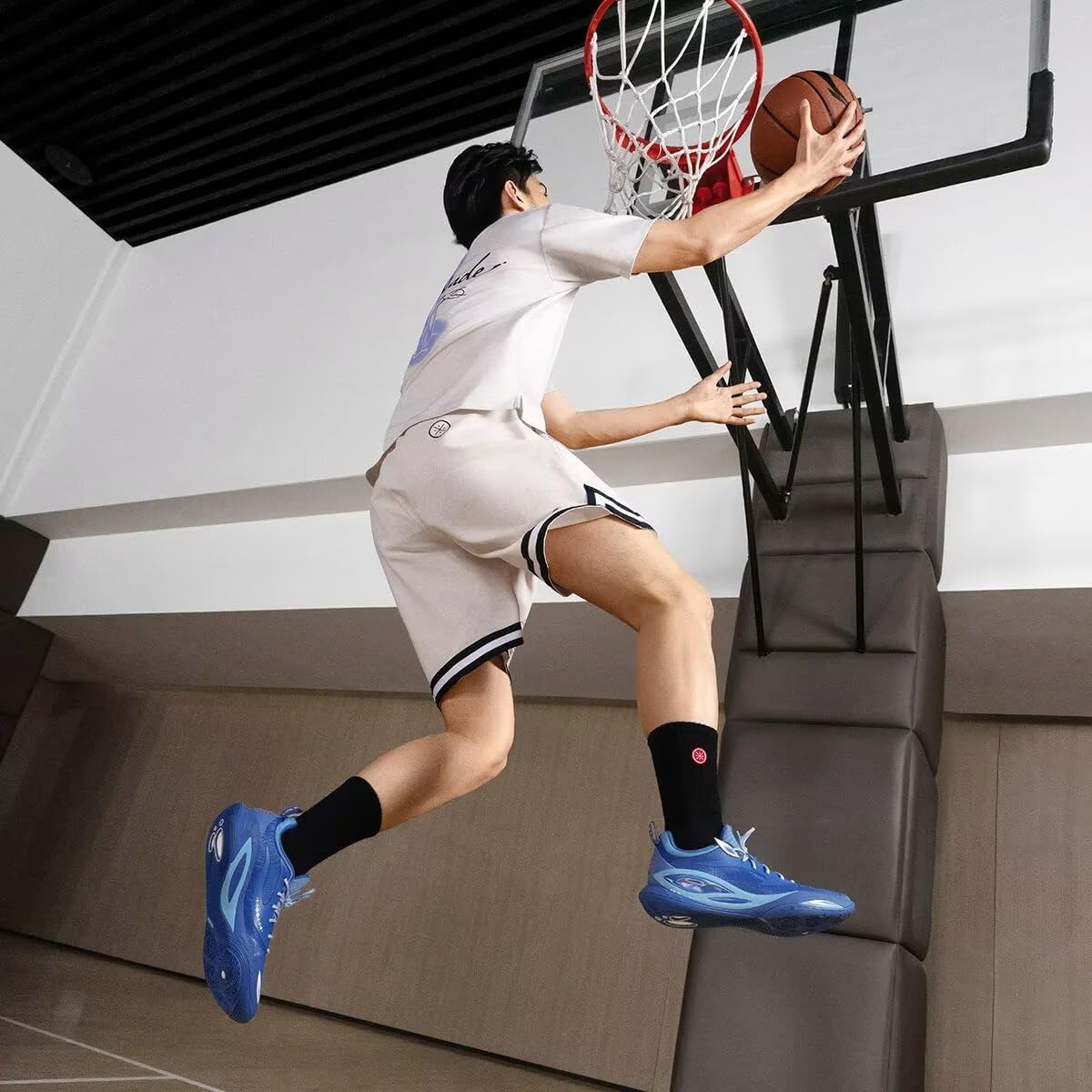 LI-NING Wade DLO Men's Basketball On-Court Shoes Lightweight High-Rebound Anti-Slip Professional Sneakers for Training Sports Competition