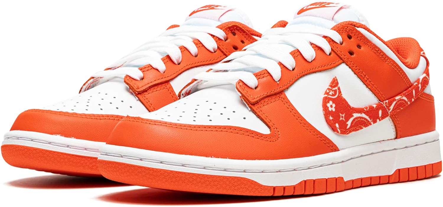 Nike Men's Dunk Low Sneakers