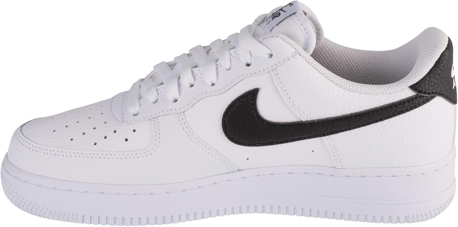 Nike Men's Air Force 1 '07 An20 Sneaker
