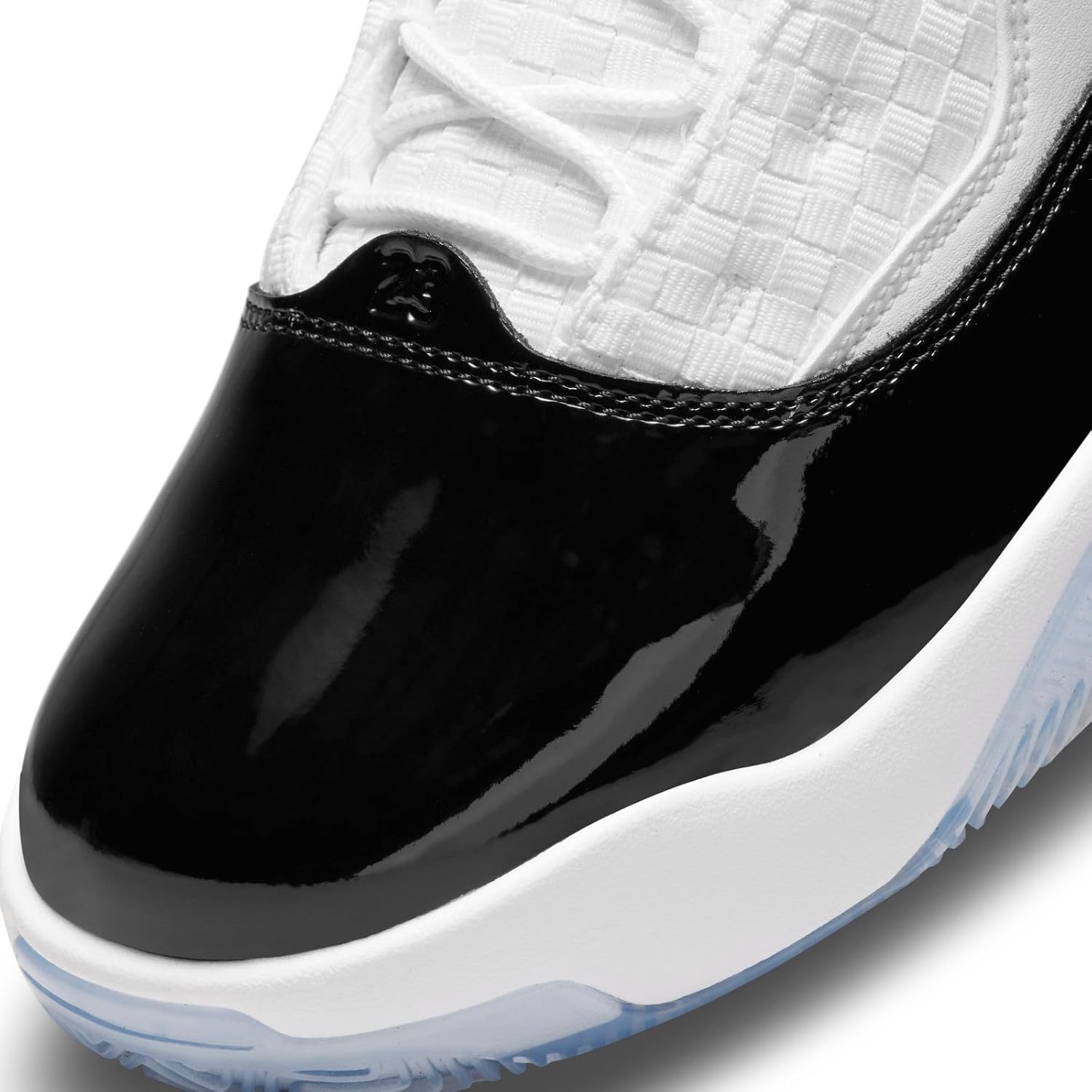 Nike Men's Jordan Max Aura 2 Basketball Shoe