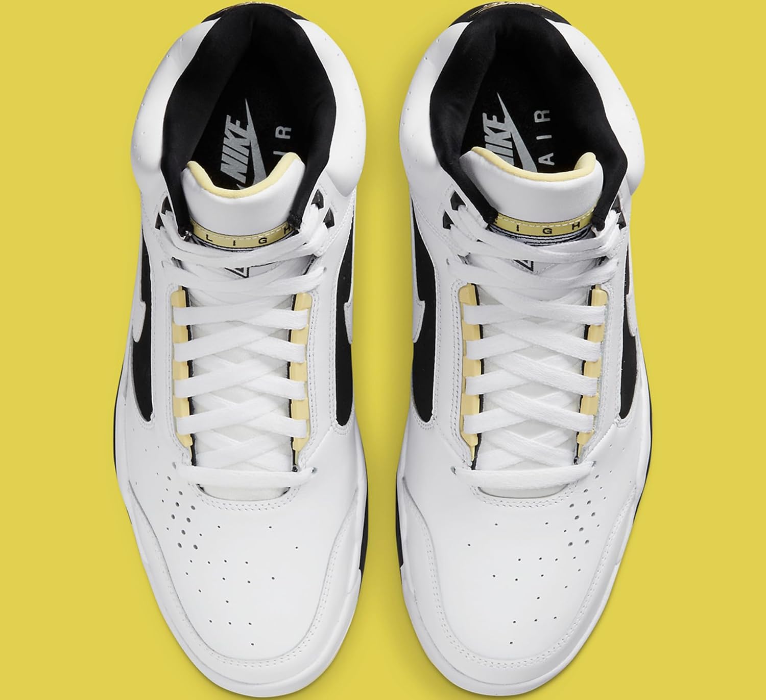 Nike Men's Air Flight Lite Mid Sneaker