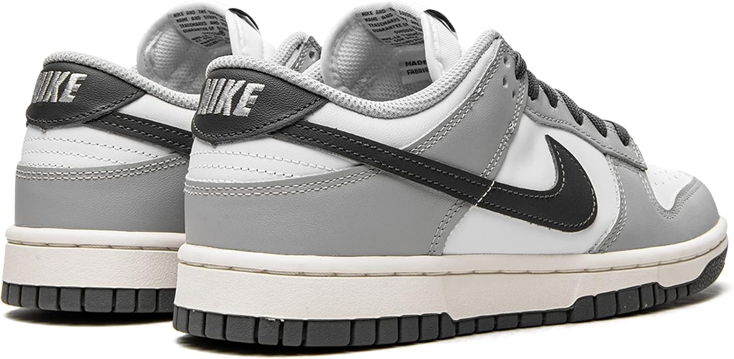 Nike Men's Dunk Low Sneakers