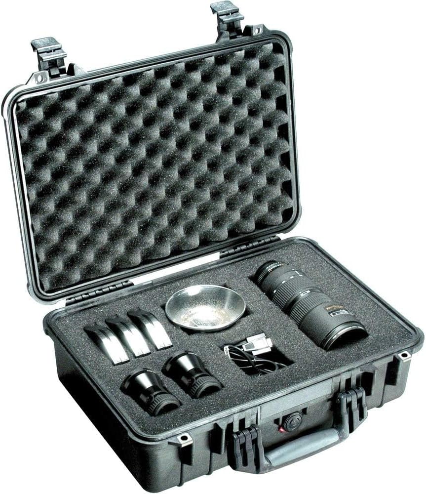 Pelican 1500 Case With Foam (Black)