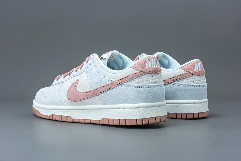 Nike Men's Dunk Low Sneakers