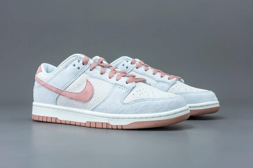 Nike Men's Dunk Low Sneakers