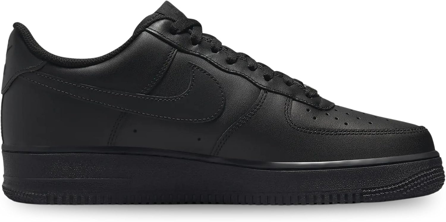 Nike Men's Air Force 1 '07 Sneaker