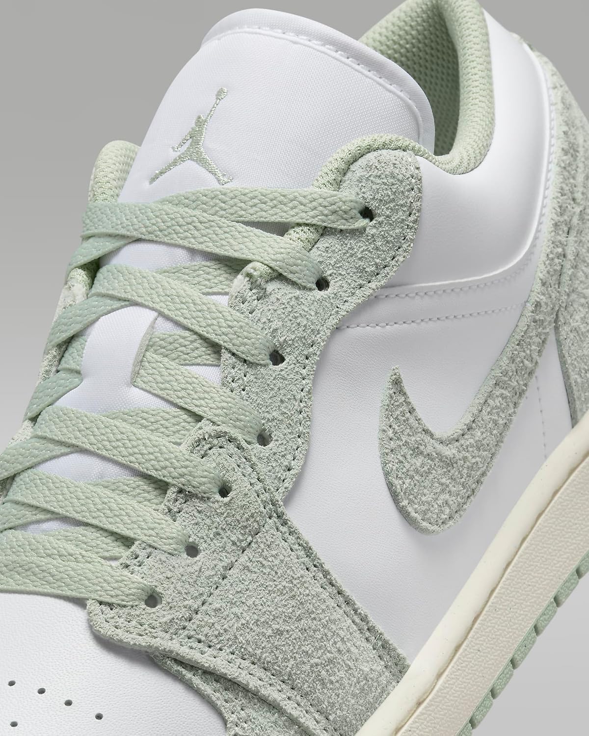Nike Men's Air Jordan 1 Low SE Sneaker