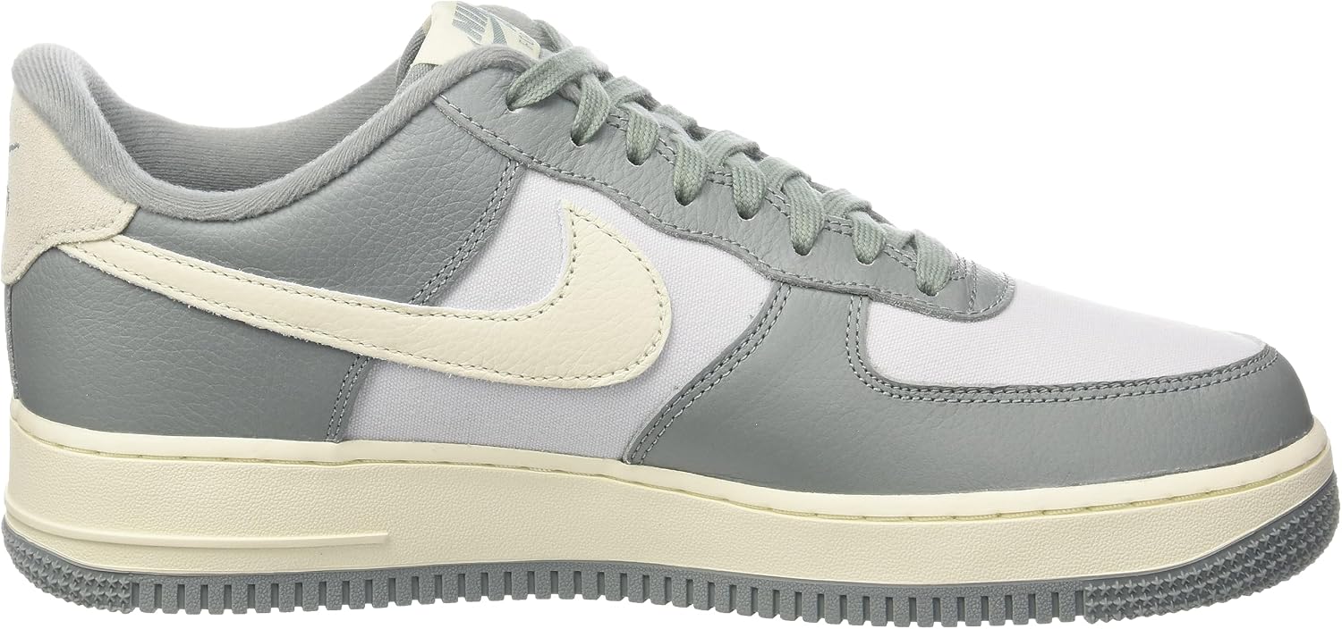 Nike Mens Air Force 1 '07